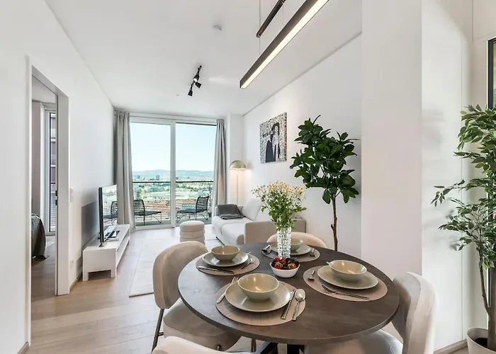 Апартаменти Design With Amazing View Over Відень